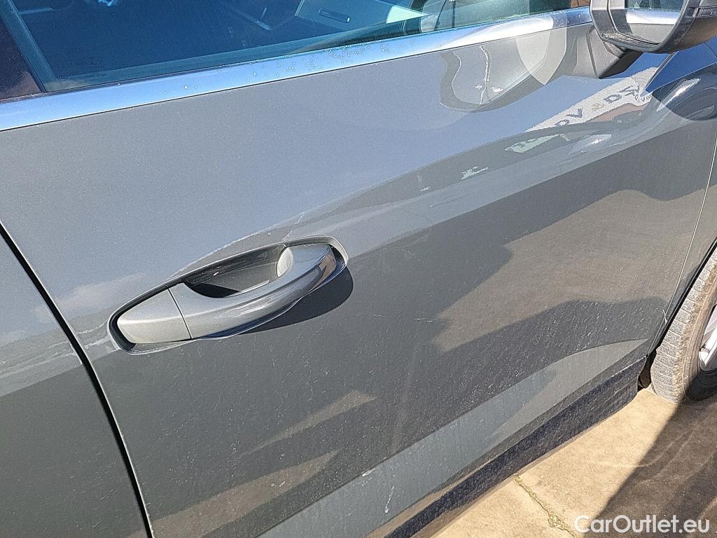  Audi  Q3 AUDI  Sportback / 2019 / 5P / todoterreno Advanced 35 TDI 110kW (150CV) S tronic #3