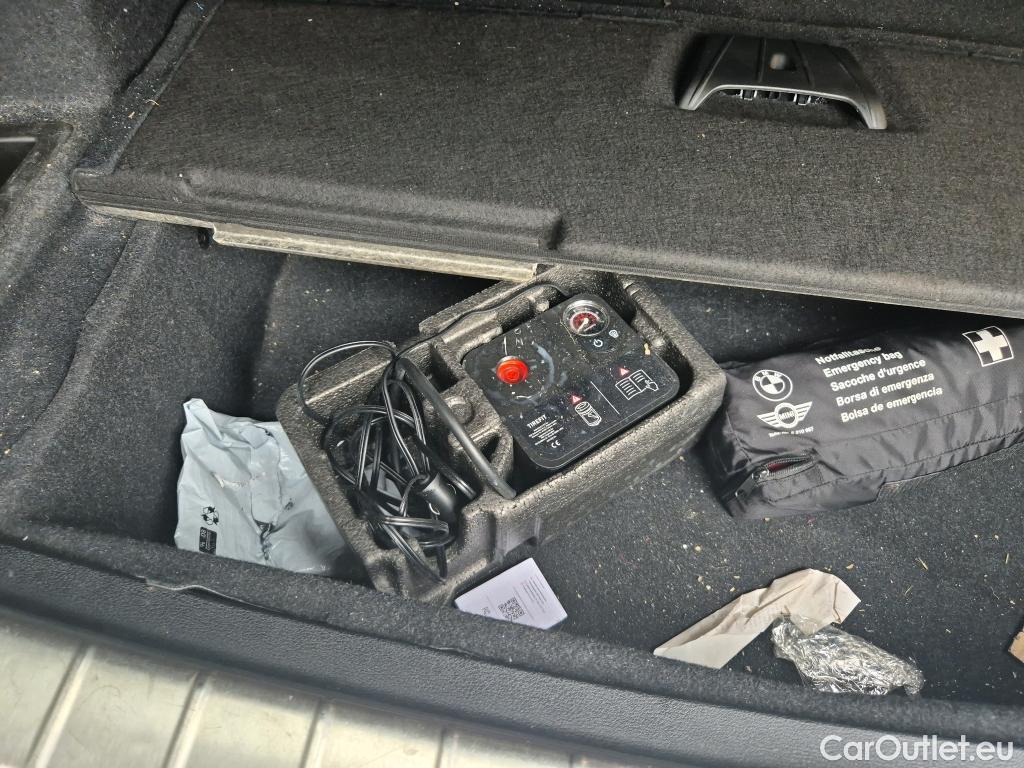  Bmw  X1 BMW  / 2019 / 5P / todoterreno sDrive18d #13