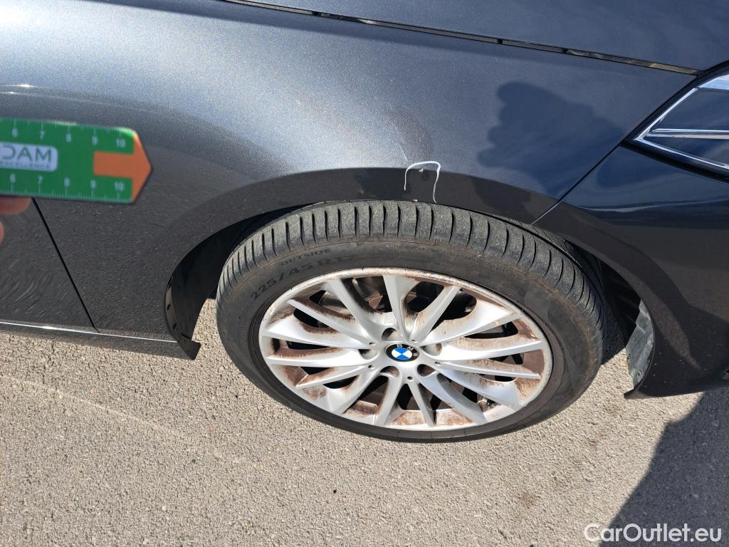  Bmw  Serie 1 BMW  / 2019 / 5P / berlina con portón 118i #14