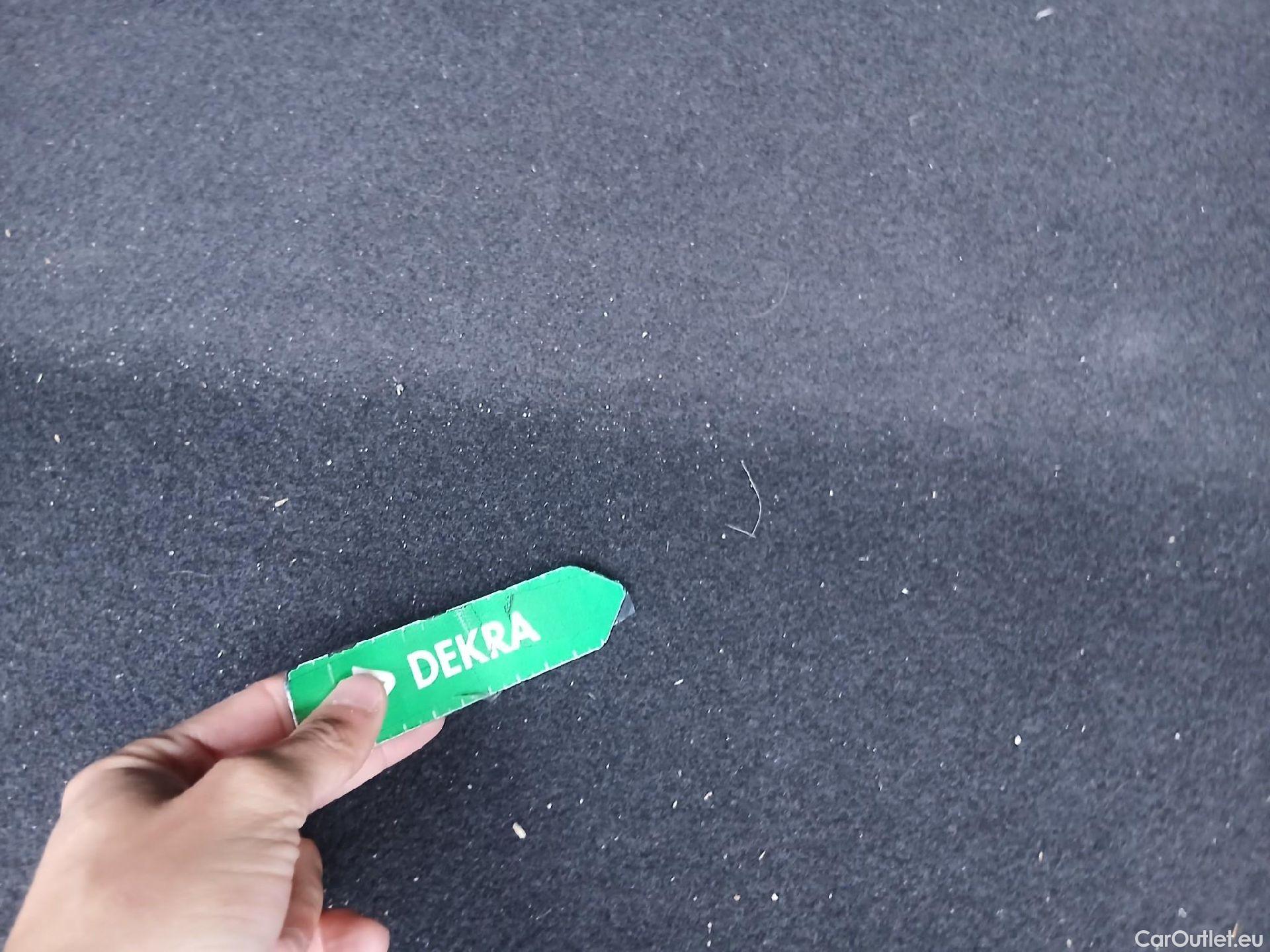  Audi  Q2 AUDI  / 2016 / 5P / todoterreno Design 30 TFSI 85kW (116CV) #27