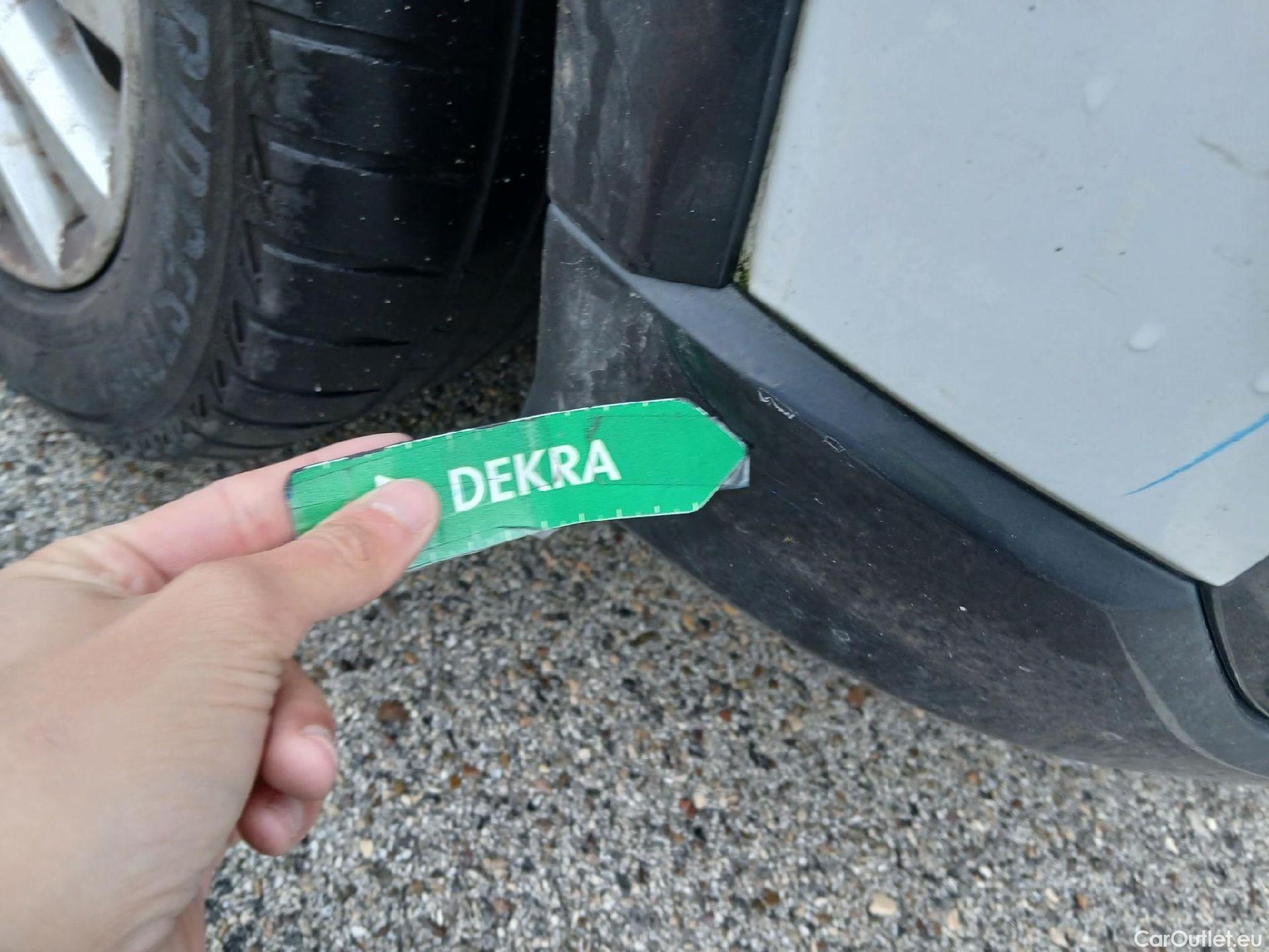  Audi  Q2 AUDI  / 2016 / 5P / todoterreno Design 30 TFSI 85kW (116CV) #3