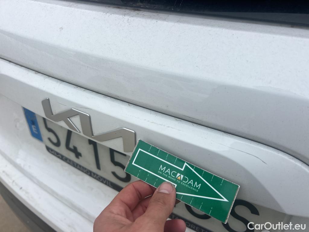  KIA  Niro KIA  / 2022 / 5P / crossover 1.6 GDi PHEV 135kW (183CV) Emotion #4