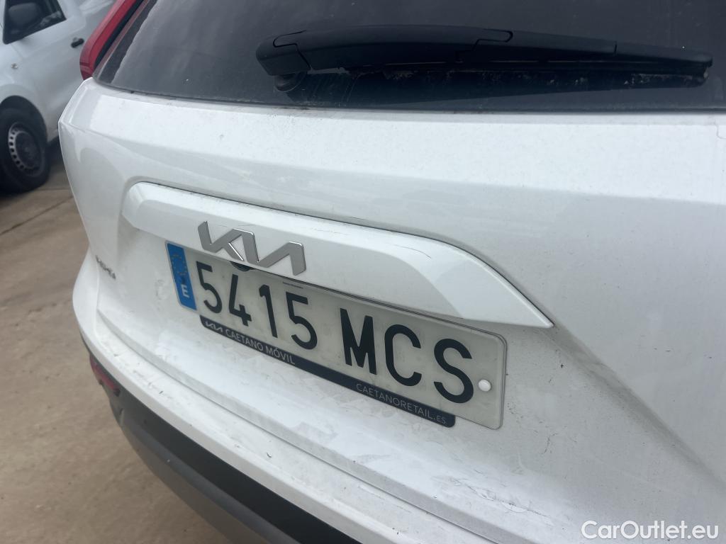  KIA  Niro KIA  / 2022 / 5P / crossover 1.6 GDi PHEV 135kW (183CV) Emotion #3