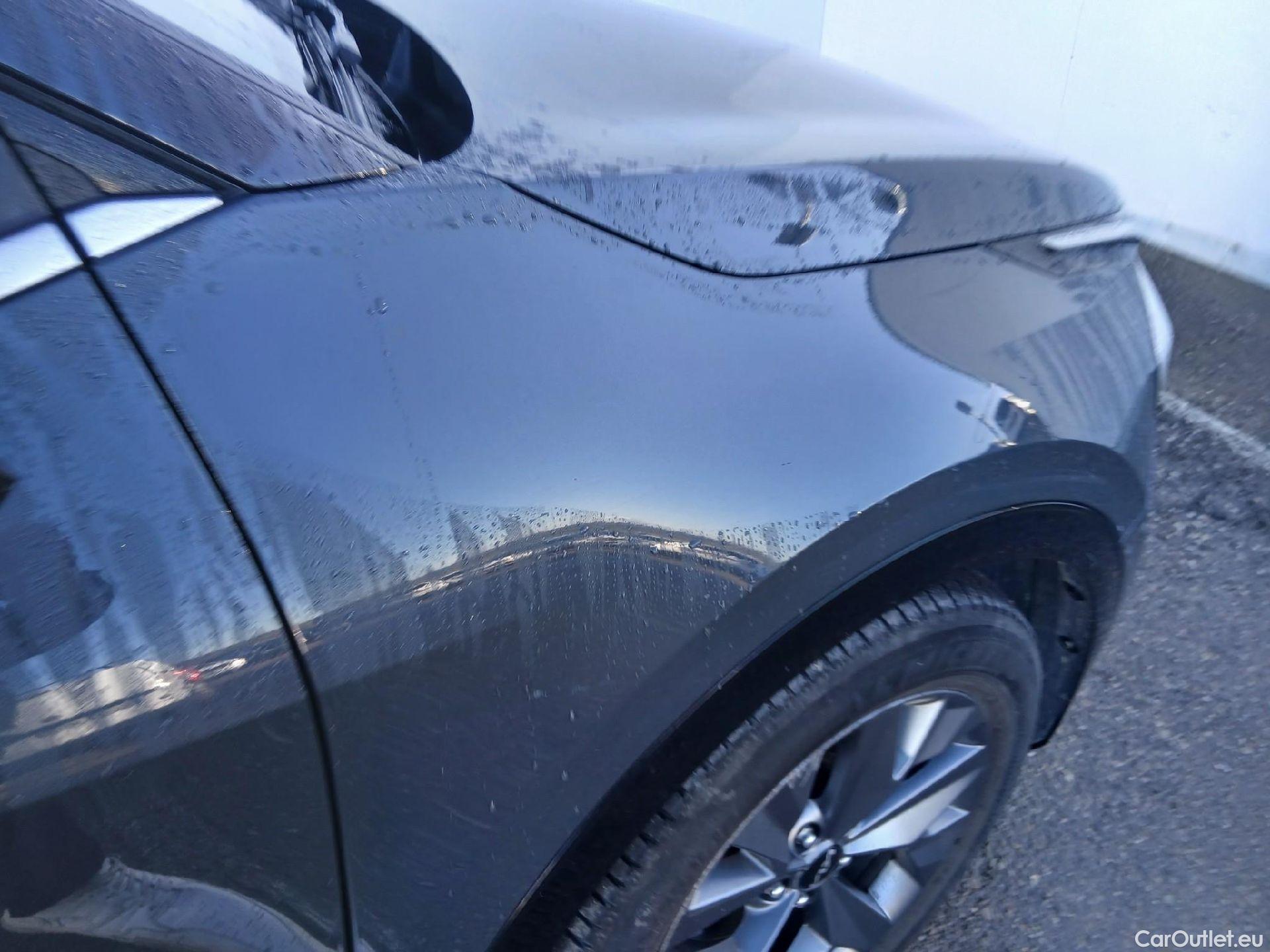  KIA  Sportage KIA  / 2022 / 5P / todoterreno 1.6 T-GDi HEV 171kW (230CV) GT-line 4X2 #28