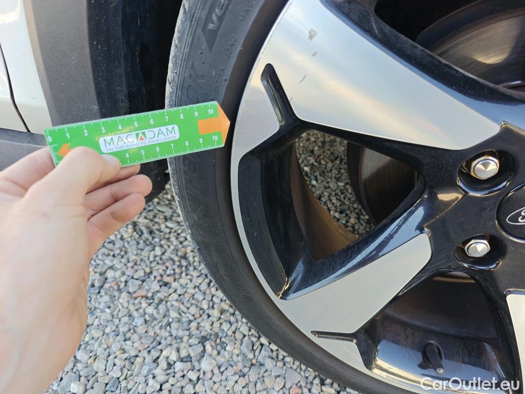  Ford  Fiesta FORD  / 2017 / 5P / berlina con portón 1.5 TDCi 63kW (85CV) Active 5p #13