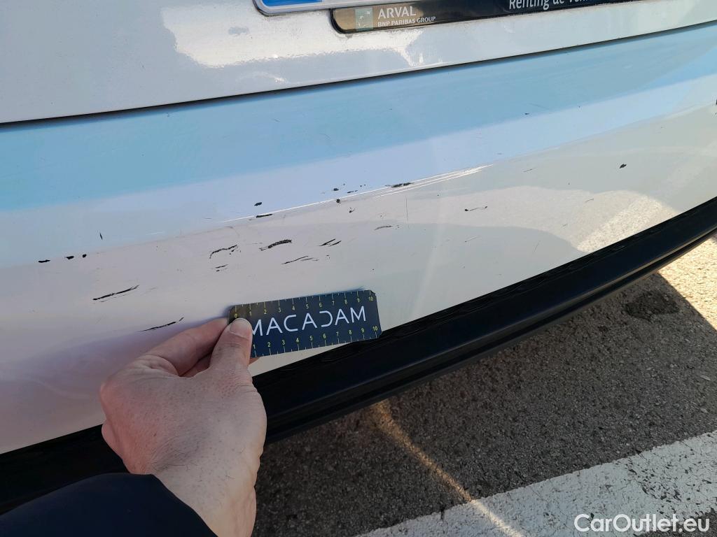  KIA  Cee'd KIA Ceed / 2018 / 5P / berlina con portón 1.0 T-GDi 88kW (120CV) Concept #38