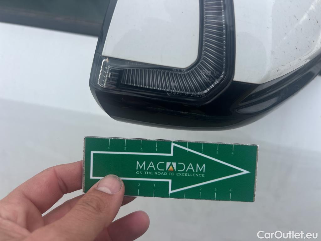  KIA  Niro KIA  / 2022 / 5P / crossover 1.6 GDi PHEV 135kW (183CV) Emotion #24