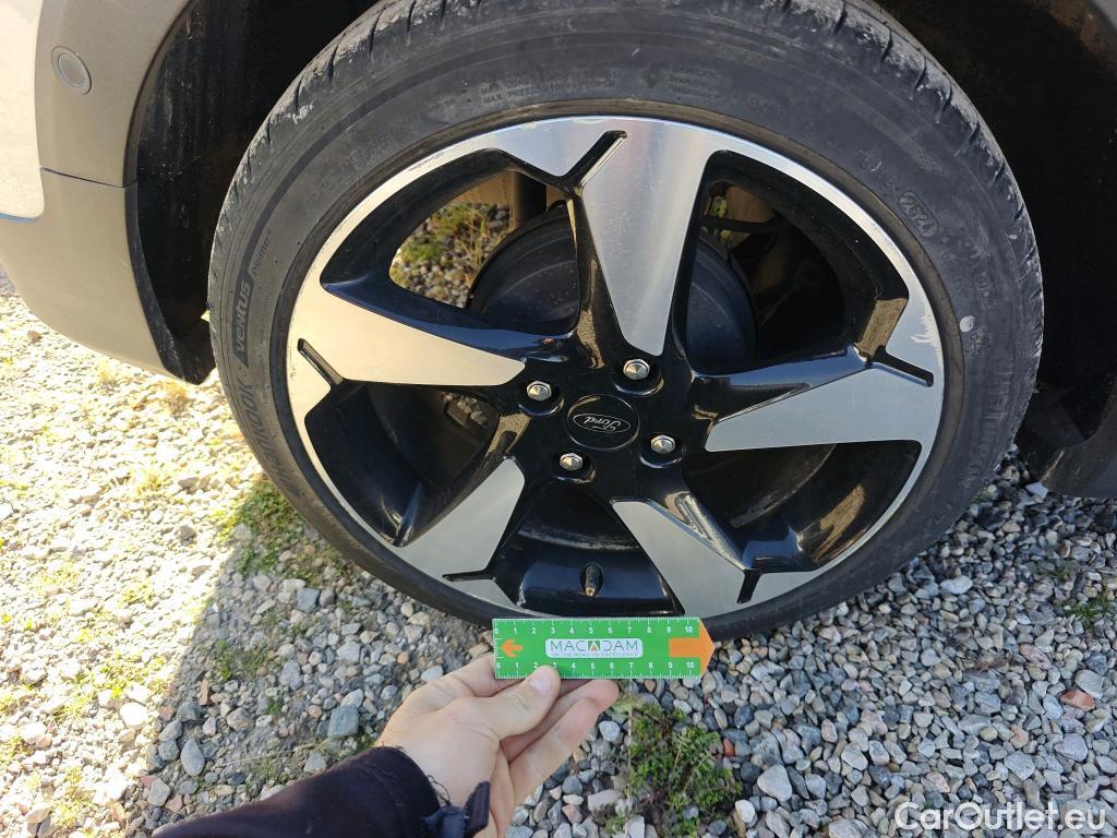  Ford  Fiesta FORD  / 2017 / 5P / berlina con portón 1.5 TDCi 63kW (85CV) Active 5p #14