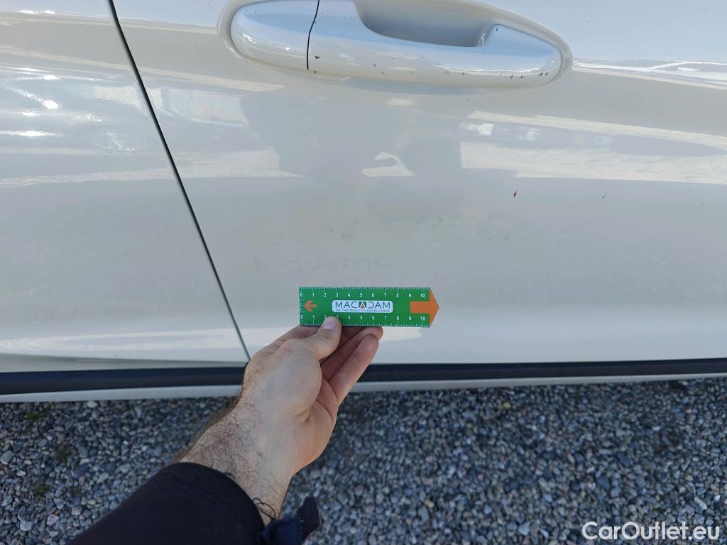  Ford  Fiesta FORD  / 2017 / 5P / berlina con portón 1.5 TDCi 63kW (85CV) Active 5p #42