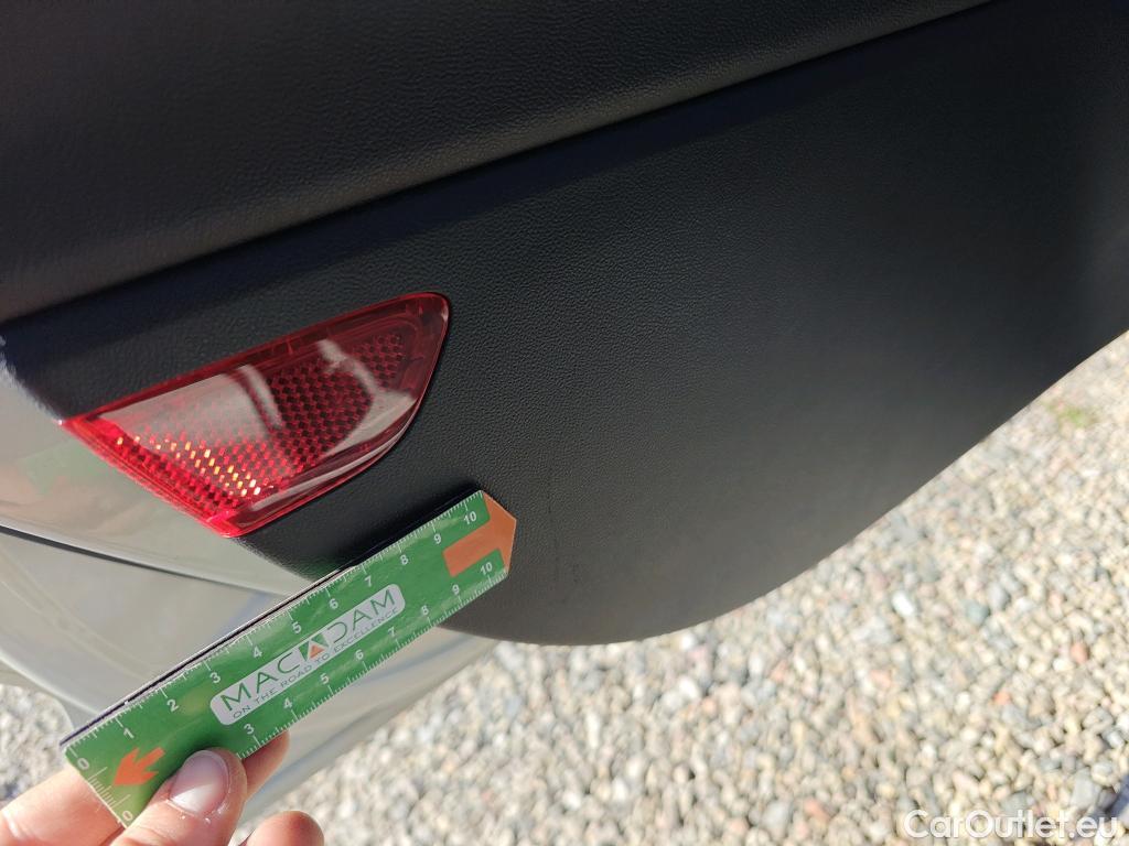  Ford  Fiesta FORD  / 2017 / 5P / berlina con portón 1.5 TDCi 63kW (85CV) Active 5p #38