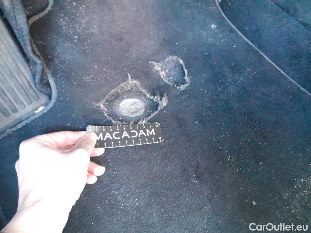  KIA  Cee'd KIA Ceed / 2018 / 5P / berlina con portón 1.0 T-GDi 88kW (120CV) Concept #16