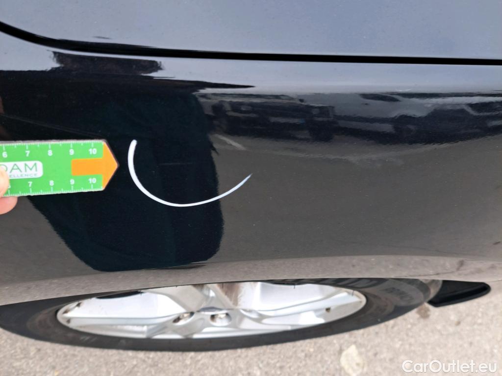  Ford  Focus FORD  / 2018 / 5P / familiar 1.5 Ecoblue 88kW Trend+ Auto Sportbr. #24