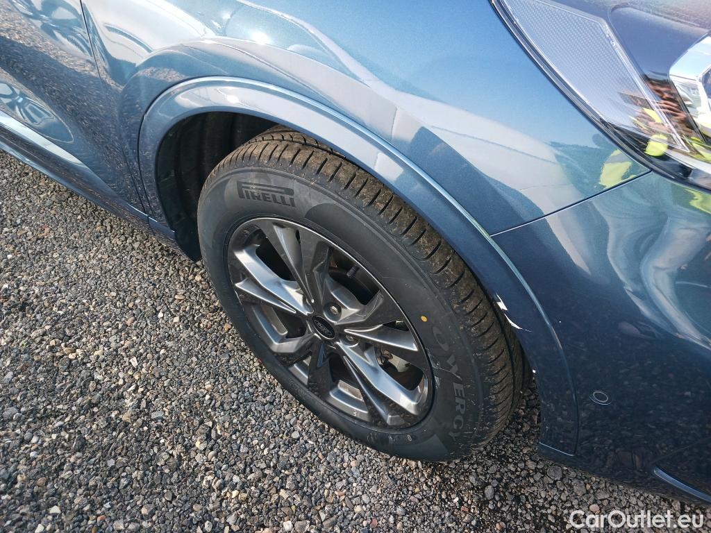  Ford  Kuga FORD  / 2019 / 5P / todoterreno ST-Line X 2.5 Duratec PHEV 165kW Auto #16