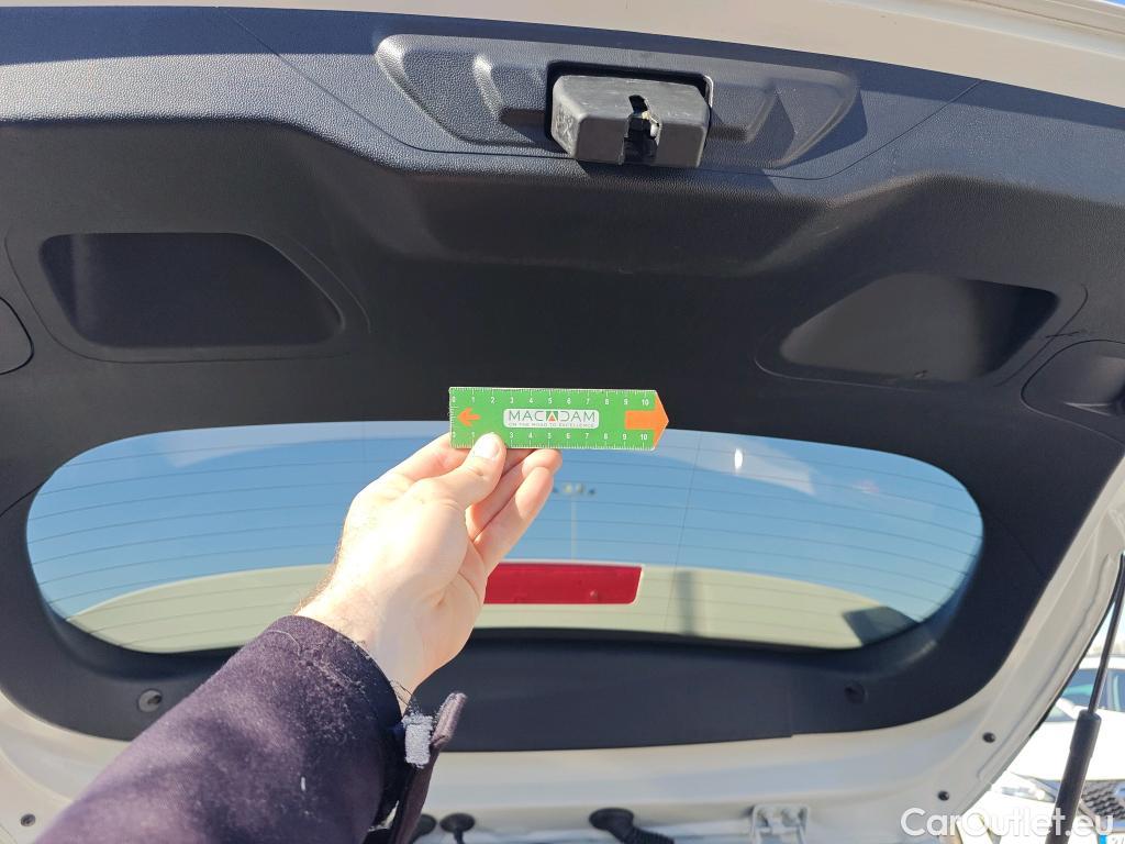  Ford  Fiesta FORD  / 2017 / 5P / berlina con portón 1.5 TDCi 63kW (85CV) Active 5p #39