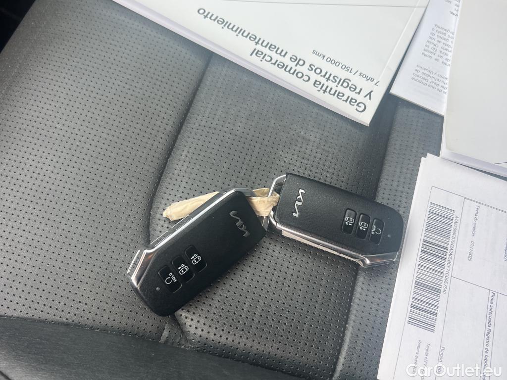  KIA  Niro KIA  / 2022 / 5P / crossover 1.6 GDi PHEV 135kW (183CV) Emotion #15