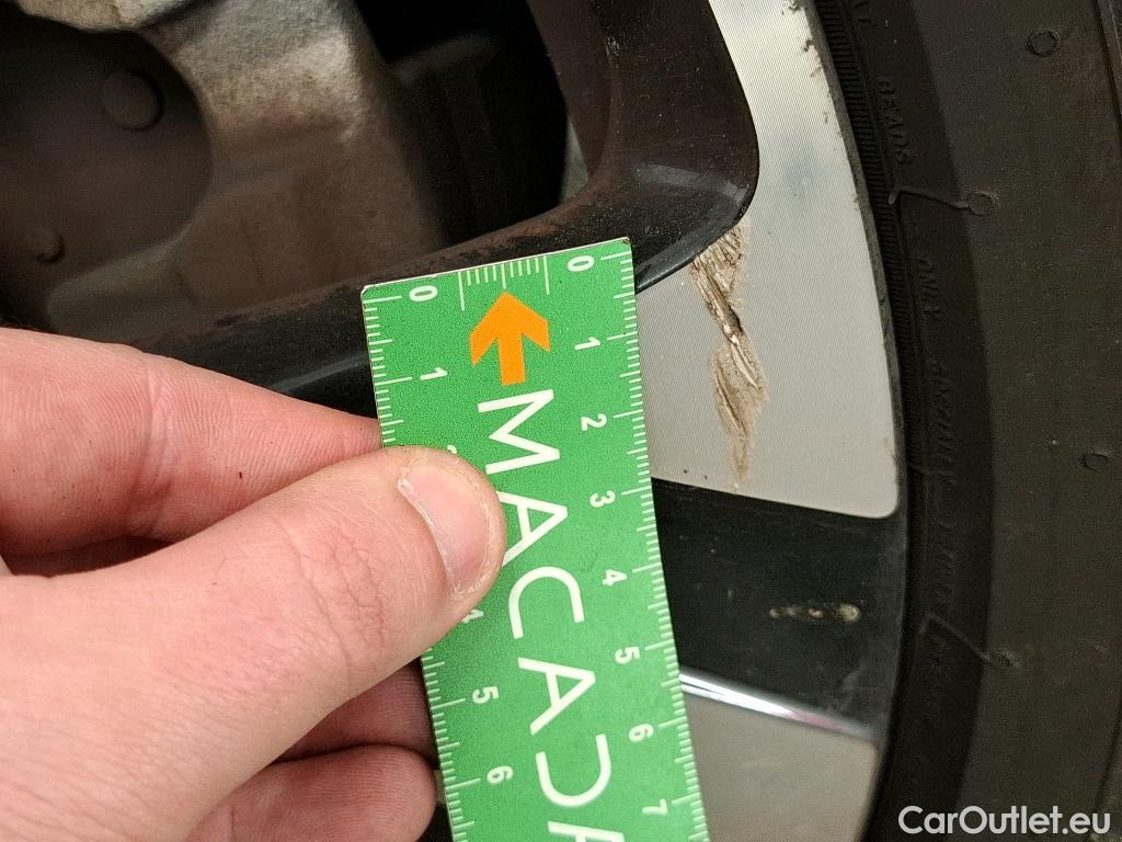  DS  DS7 7 Crossback Business 1.2 PureTech 130CV BVA8 E6d #37