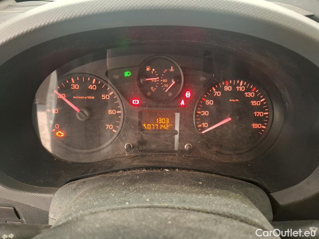  Citroen  Berlingo  Fourgon Club L1 (Court) 1.6 BlueHDi 100CV BVM5 E6 #17