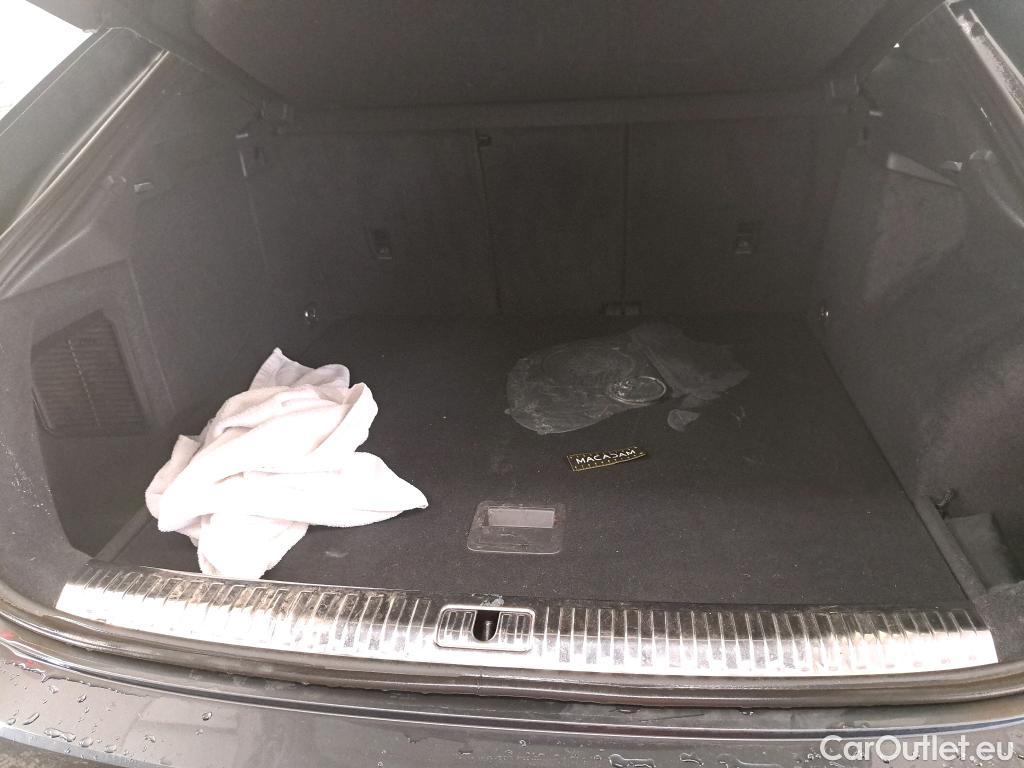  Audi  Q3 AUDI  Sportback / 2019 / 5P / SUV 45 TFSI E 245 S TRONIC S LINE #4