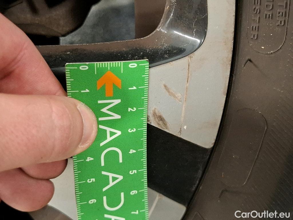  DS  DS7 7 Crossback Business 1.2 PureTech 130CV BVA8 E6d #27