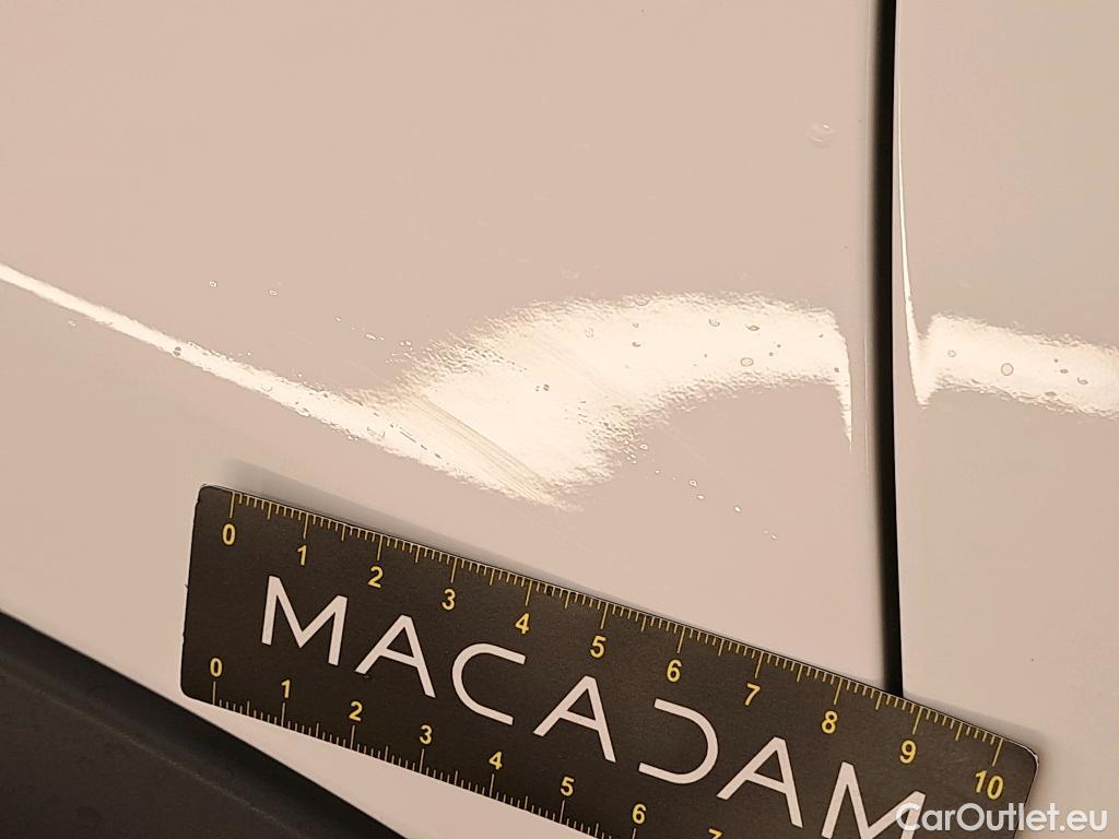  Citroen  C3  Société Feel 1.2 PureTech 80CV BVM5 E6d #4