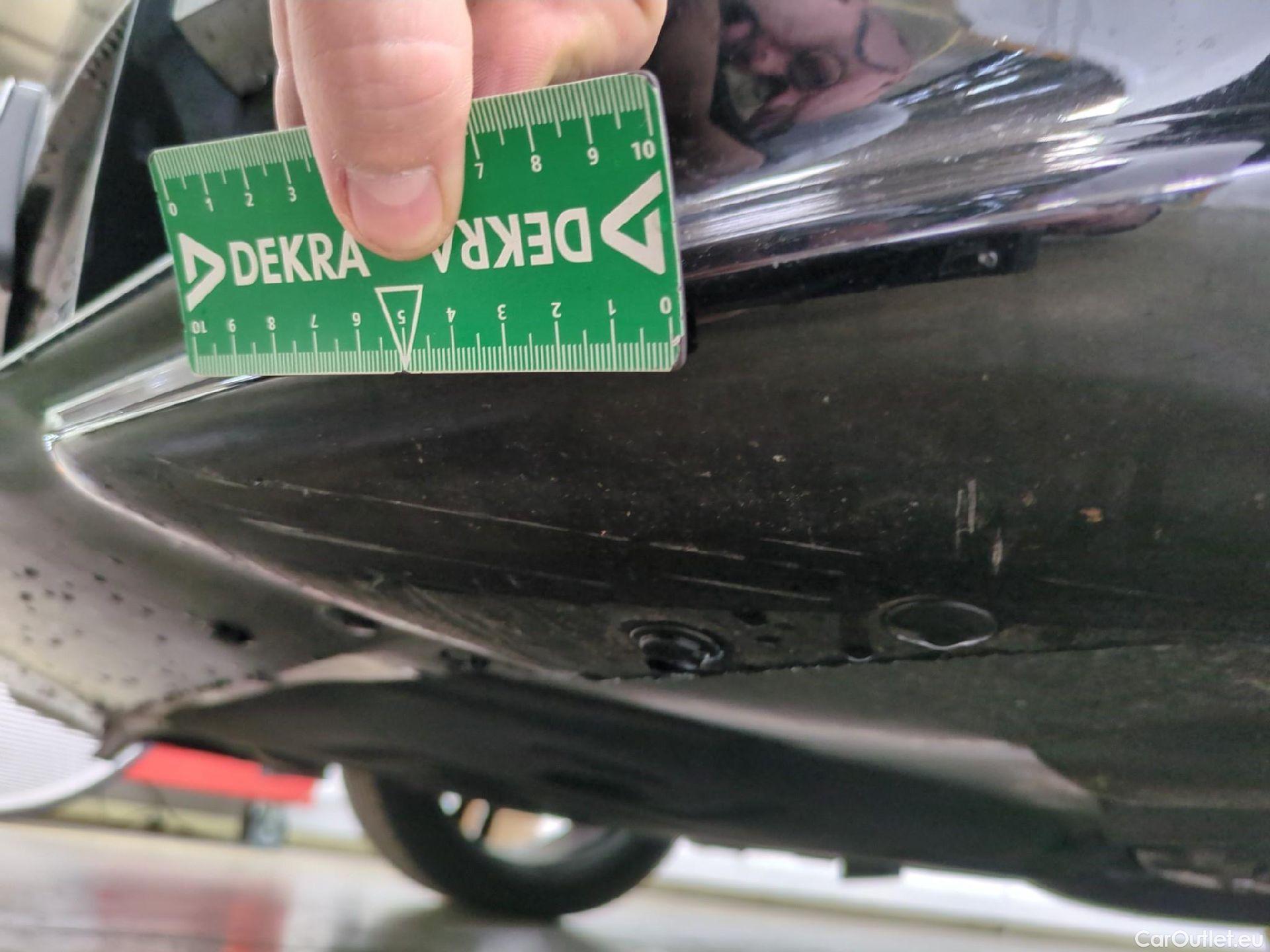  Bmw  Serie 1 Série 1 Berline 118 i M Sport 1.5 135CV BVA7 E6d #32