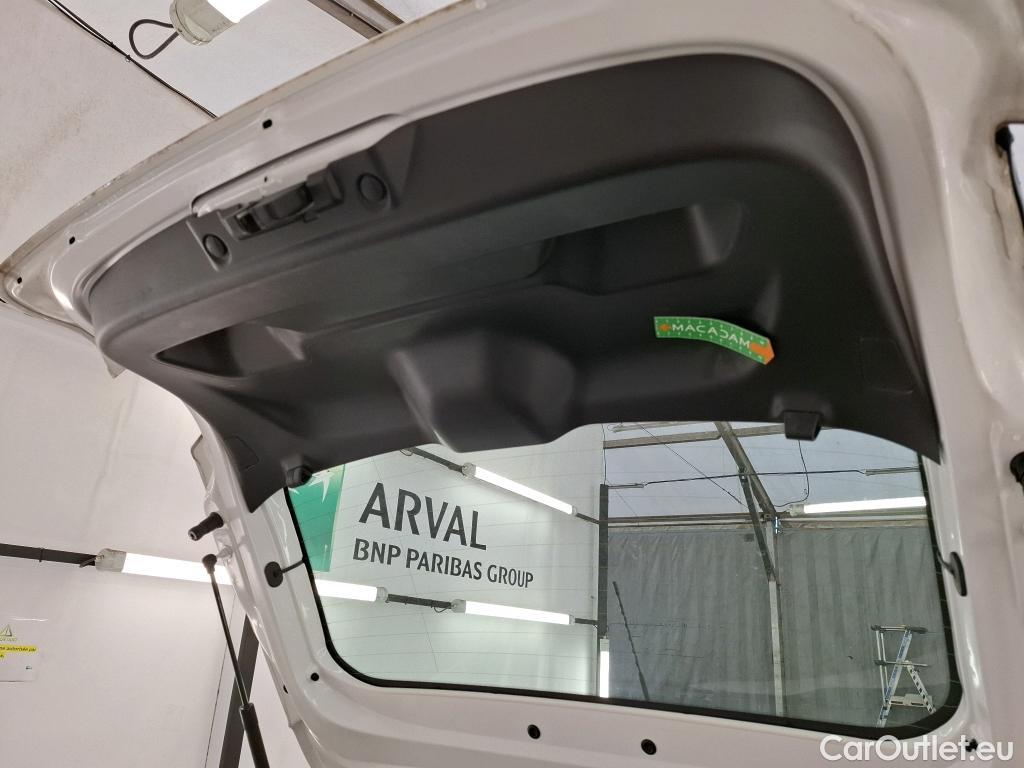  Peugeot  208  Premium Affaire 1.2 PureTech 75CV BVM5 E6d #18