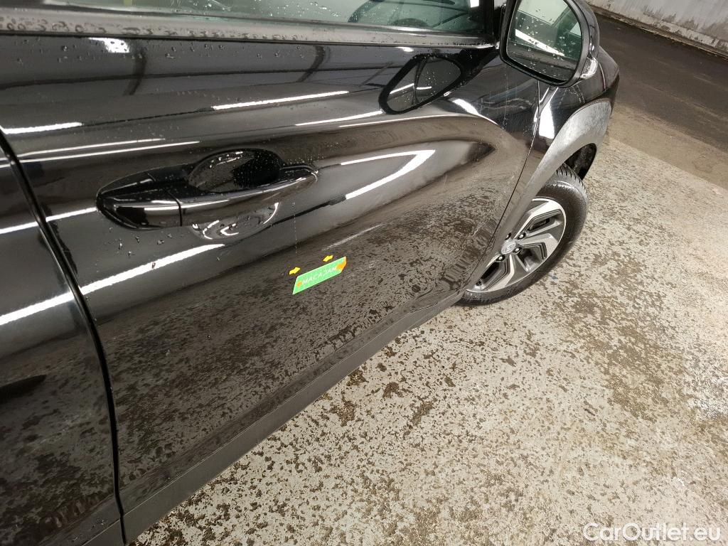  Hyundai  Konna Kona Business Hybrid 2WD 1.6 GDI 140CV BVA6 E6d #3