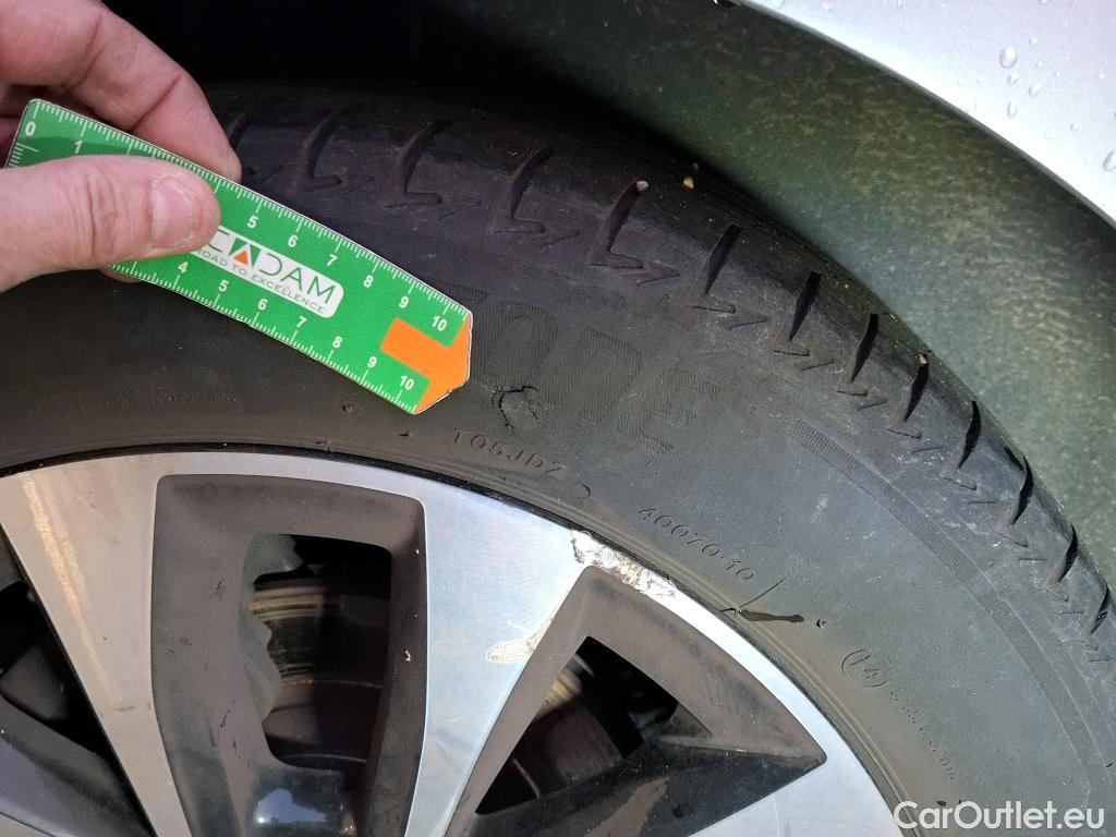  Renault  Clio  V Intens 1.0 TCe 100CV BVM5 E6dT #17