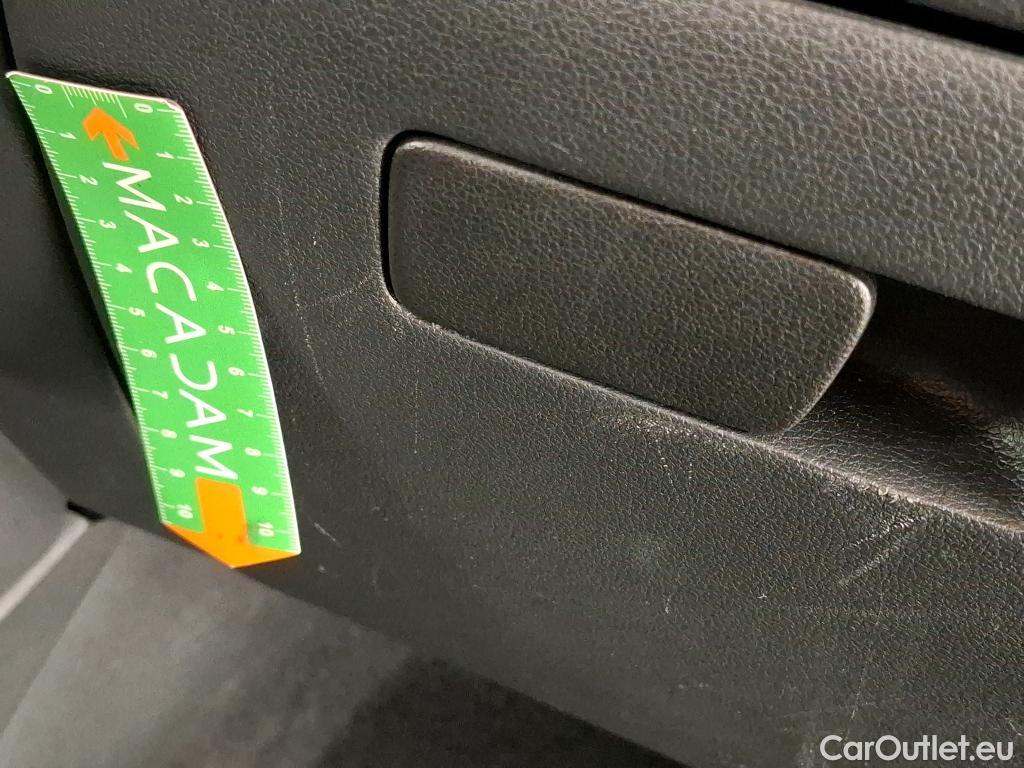  Hyundai  Konna Kona Business Hybrid 2WD 1.6 GDI 140CV BVA6 E6d #26