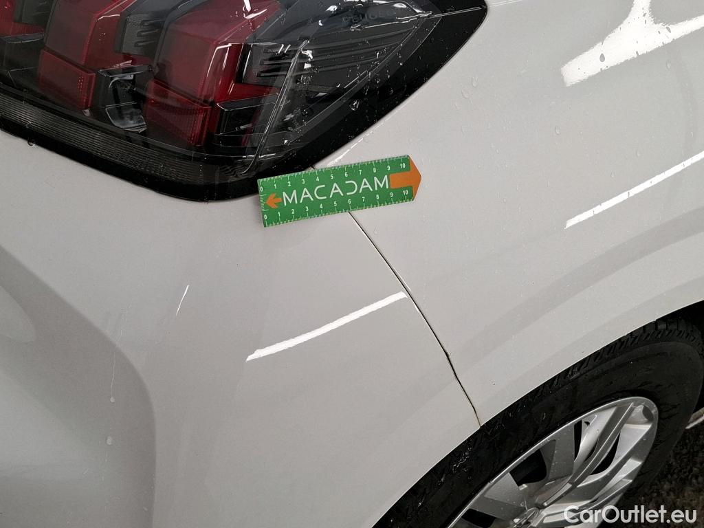  Peugeot  208  Premium Affaire 1.2 PureTech 75CV BVM5 E6d #8