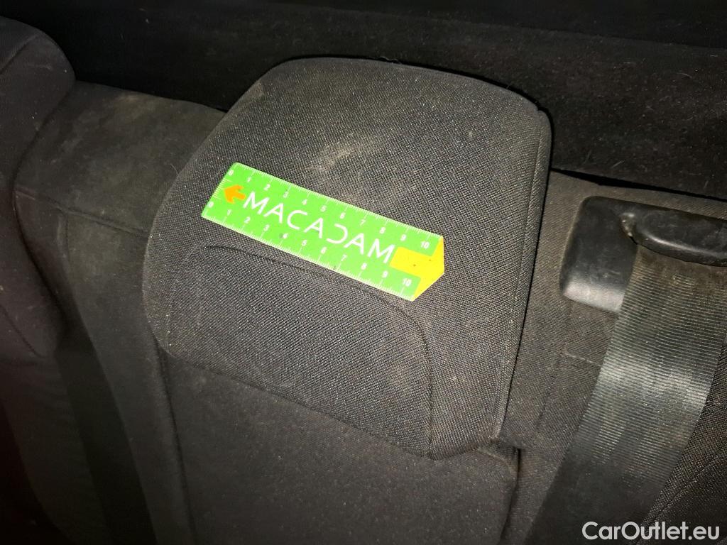  Peugeot  3008  Style 1.5 HDi 130CV BVA8 E6d #9