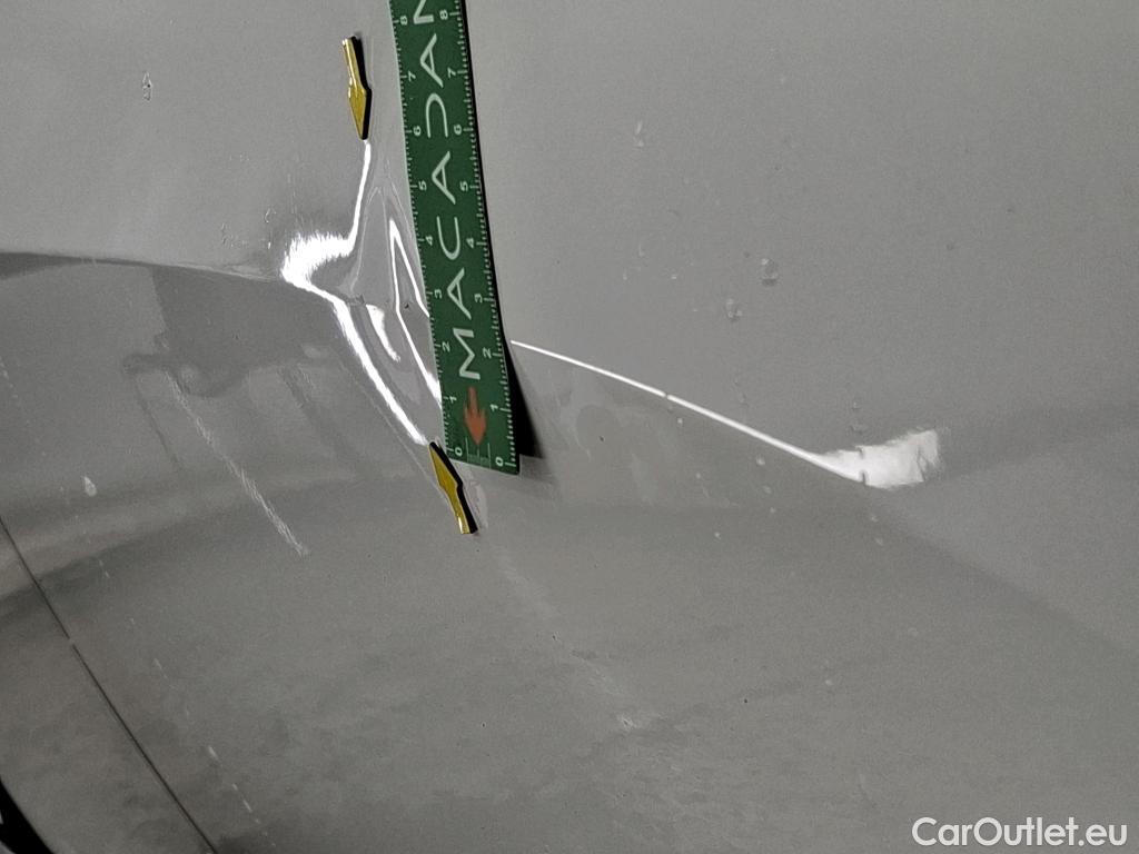  Peugeot  208  Premium Affaire 1.2 PureTech 75CV BVM5 E6d #2