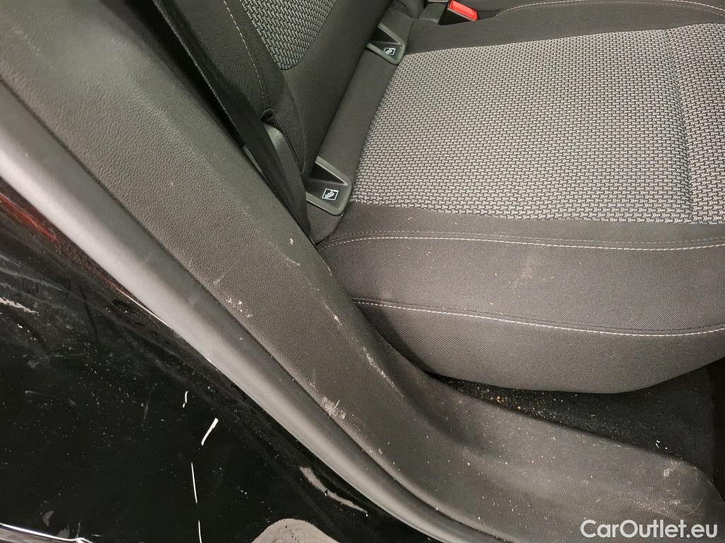  Opel   Grandland X OPEL / 2017 / 5P / SUV 1.5 DIESEL 130 EDITION BUSINESS AUTO #27