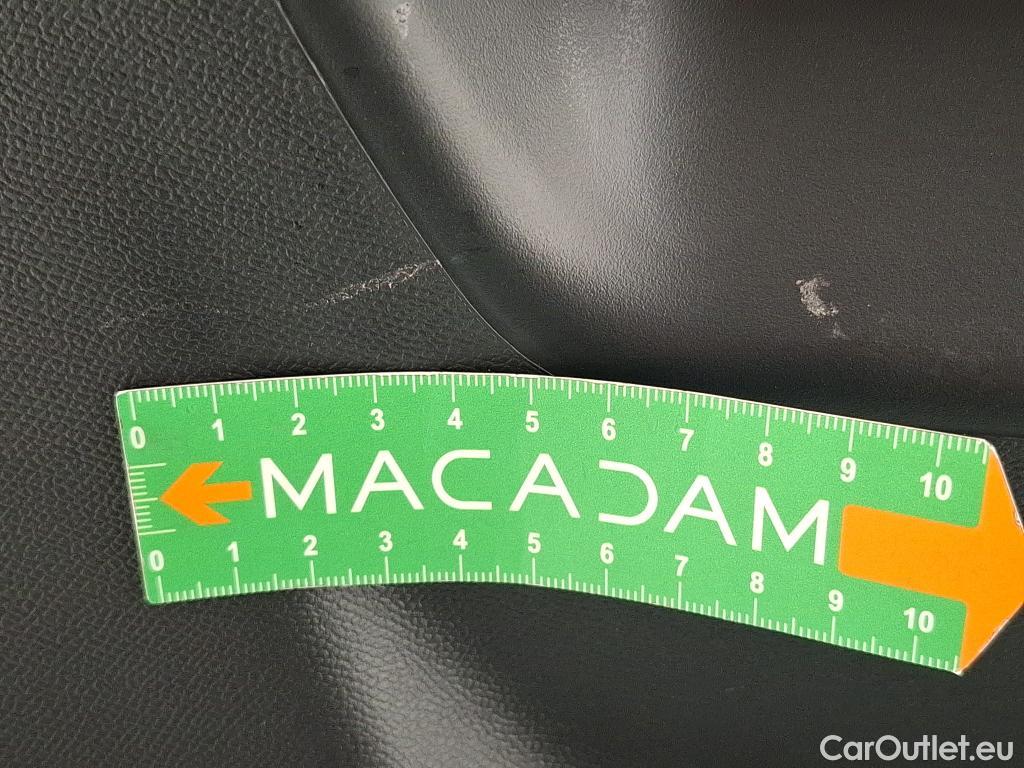  Peugeot  208  Premium Affaire 1.2 PureTech 75CV BVM5 E6d #20