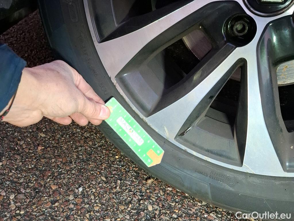  Renault  Clio  V Intens 1.0 TCe 100CV BVM5 E6dT #32