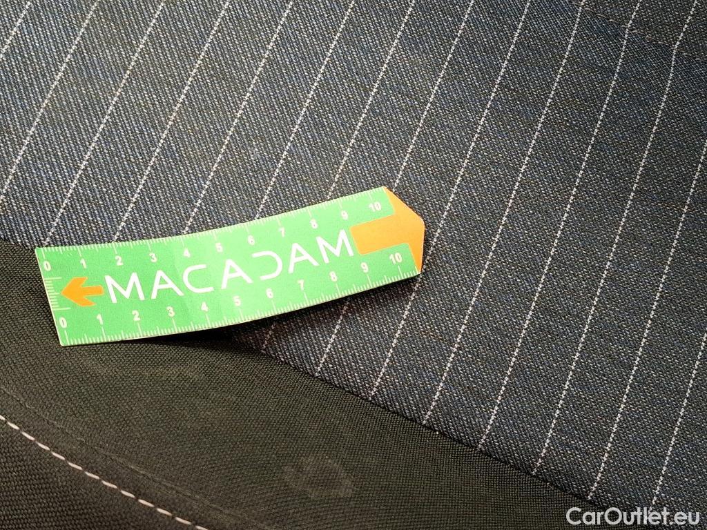  Peugeot  208  Premium Affaire 1.2 PureTech 75CV BVM5 E6d #25