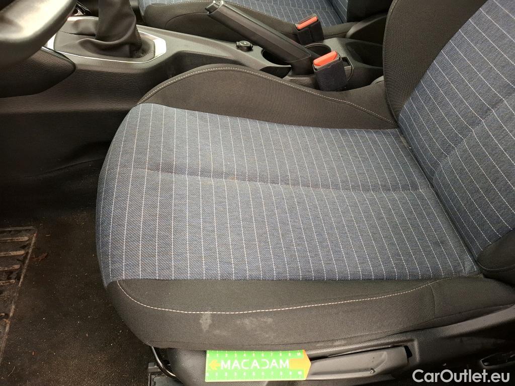  Peugeot  208  Premium Affaire 1.2 PureTech 75CV BVM5 E6d #27