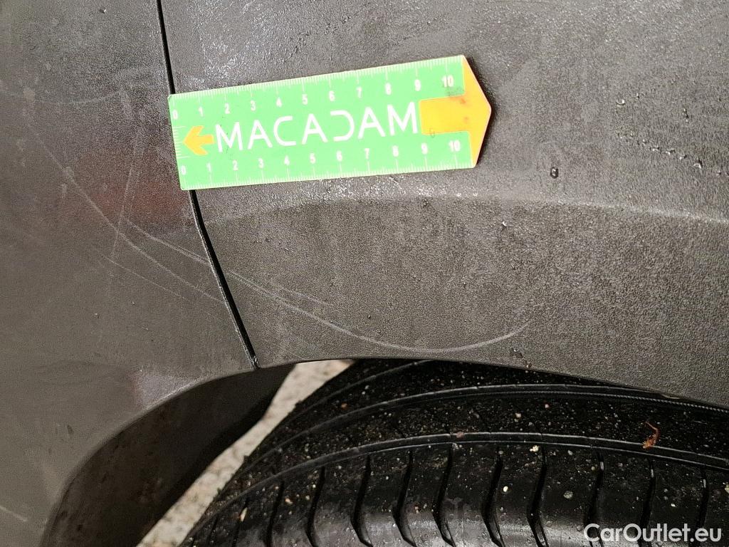  Hyundai  Konna Kona Business Hybrid 2WD 1.6 GDI 140CV BVA6 E6d #28