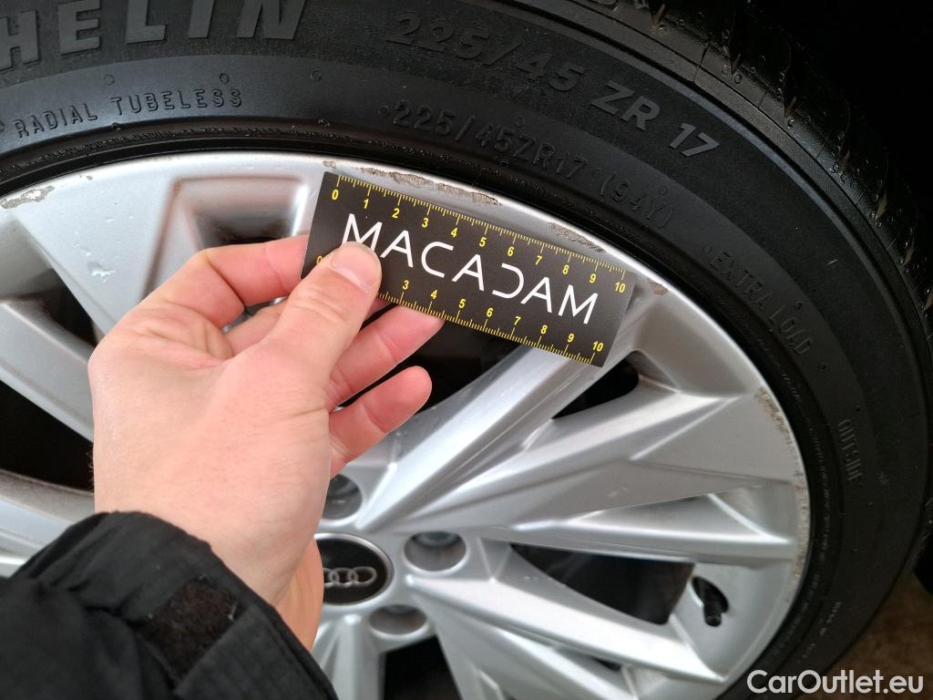  Audi  A3 AUDI  Sportback / 2020 / 5P / Berline 40 TFSI e 204 S Tronic Design Luxe #17