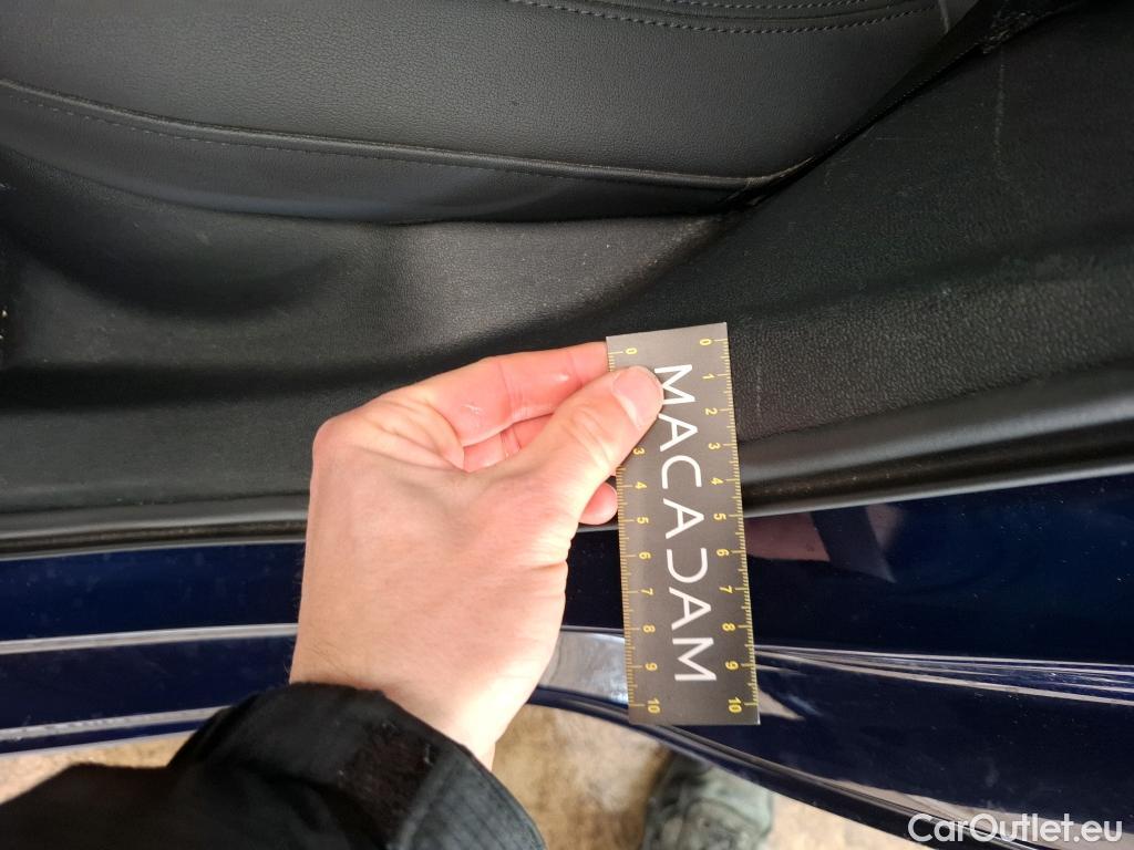  Audi  A3 AUDI  Sportback / 2020 / 5P / Berline 40 TFSI e 204 S Tronic Design Luxe #26