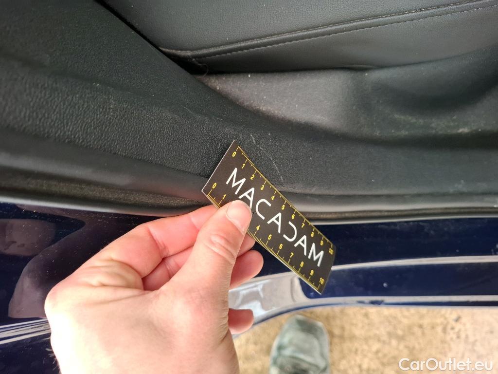  Audi  A3 AUDI  Sportback / 2020 / 5P / Berline 40 TFSI e 204 S Tronic Design Luxe #29