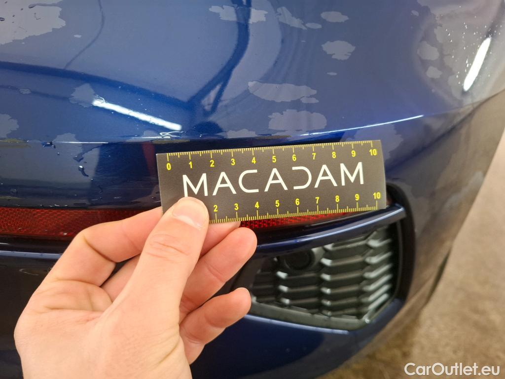  Audi  A3 AUDI  Sportback / 2020 / 5P / Berline 40 TFSI e 204 S Tronic Design Luxe #9