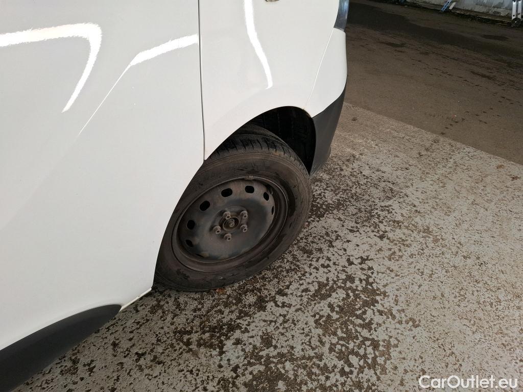  Renault  Trafic  Fourgon L1H1 1000 Confort 1.6 dCi 95CV BVM6 E6dT #64