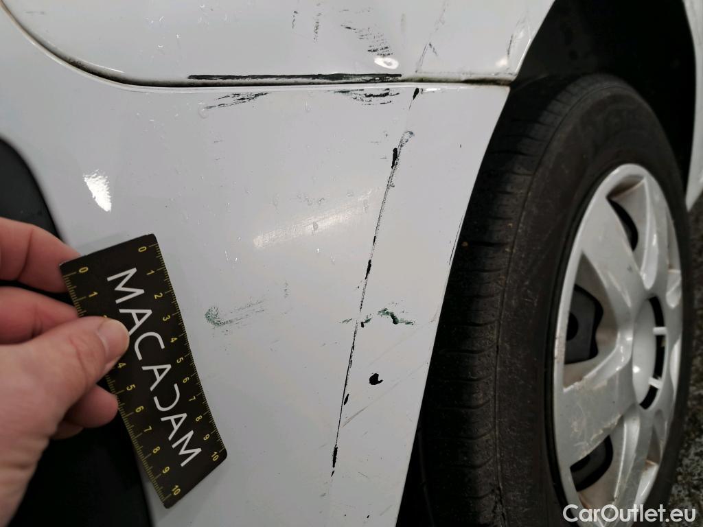  Renault  Kangoo  Zen 1.5 dCi 90CV BVM5 E6 #58