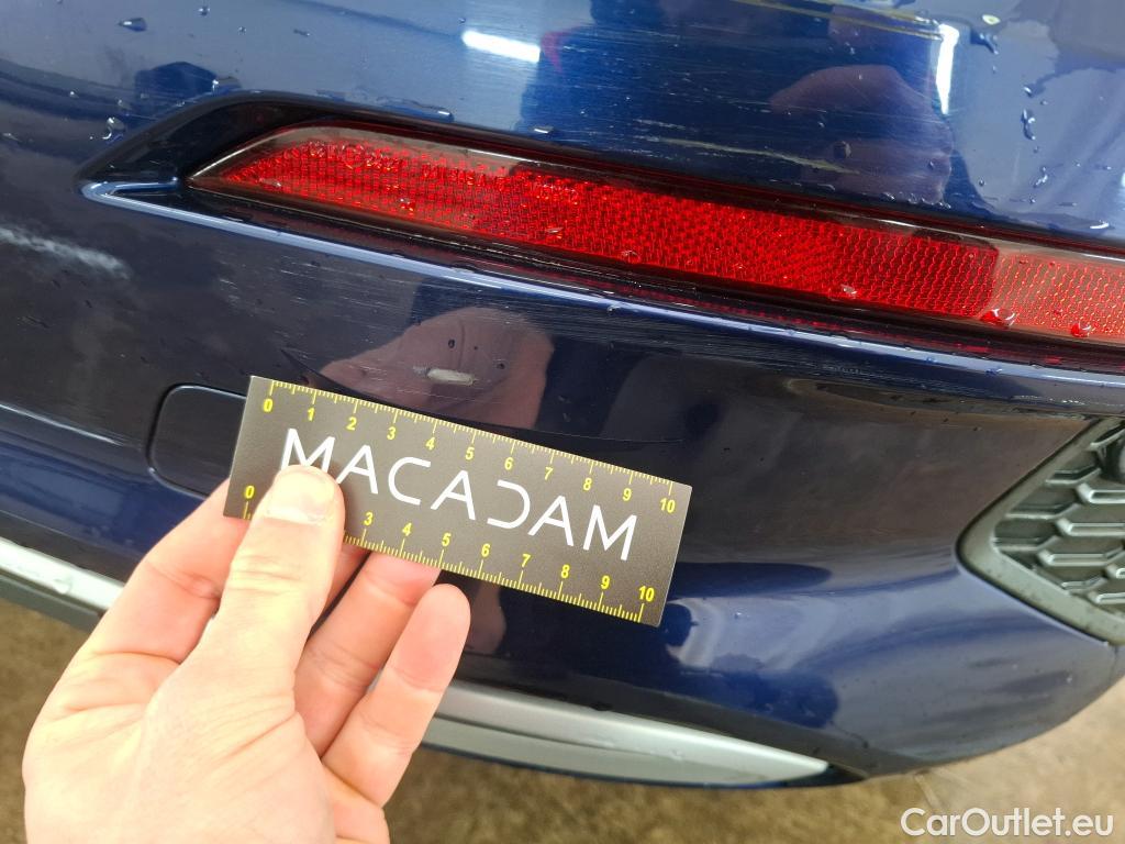  Audi  A3 AUDI  Sportback / 2020 / 5P / Berline 40 TFSI e 204 S Tronic Design Luxe #10