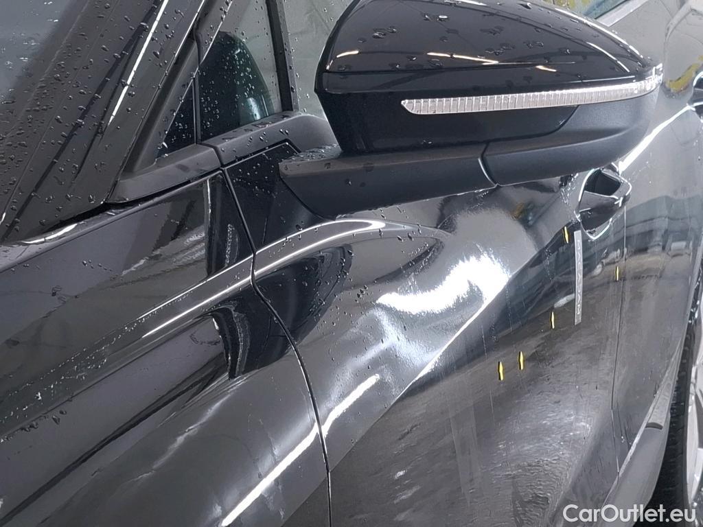  Audi  Q4 E-Tron  40 e-tron Executive 82kWh BVA #27