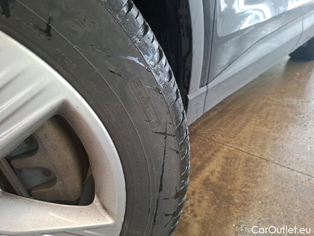  Audi  Q4 E-Tron  40 e-tron Executive 82kWh BVA #59