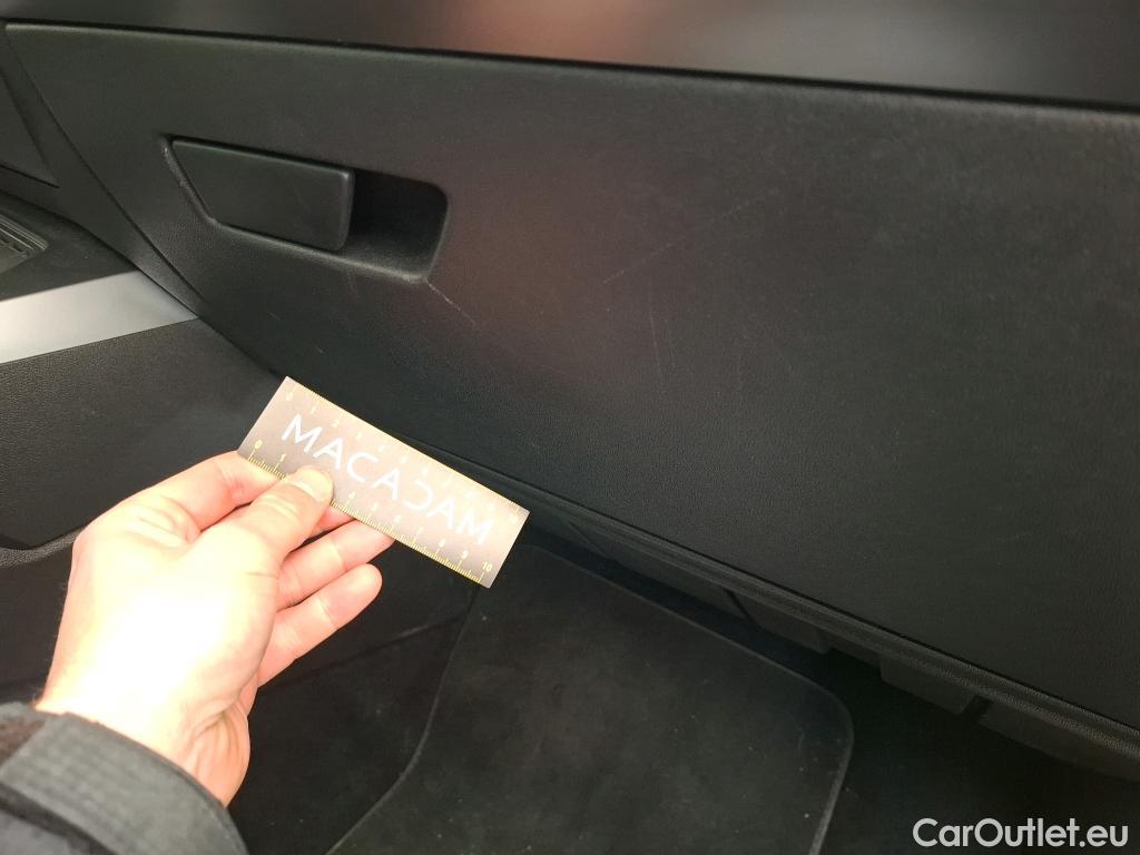  Audi  A3 AUDI  Sportback / 2020 / 5P / Berline 40 TFSI e 204 S Tronic Design Luxe #34