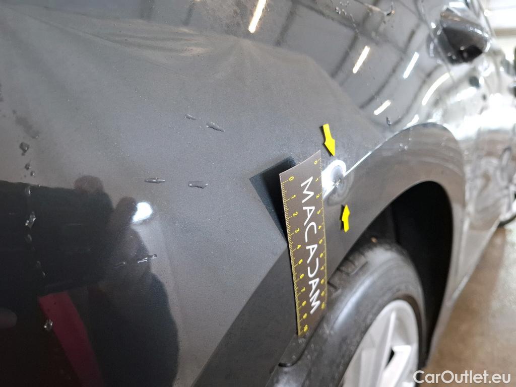  Audi  A3 AUDI  Sportback / 2020 / 5P / Berline 40 TFSI e 204 S Tronic Business Exec #13