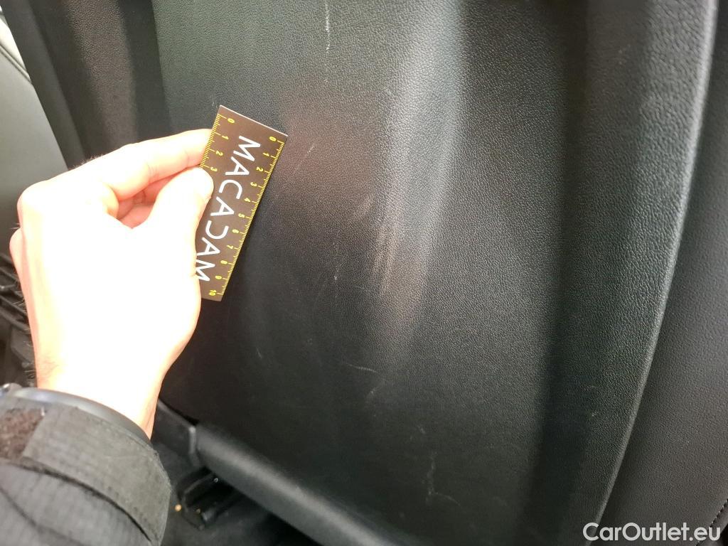  Audi  A3 AUDI  Sportback / 2020 / 5P / Berline 40 TFSI e 204 S Tronic Design Luxe #33